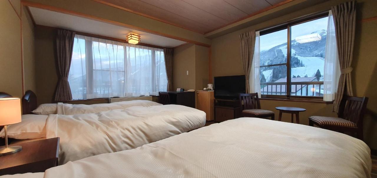 Kokoro Hotel Hakuba Exterior photo